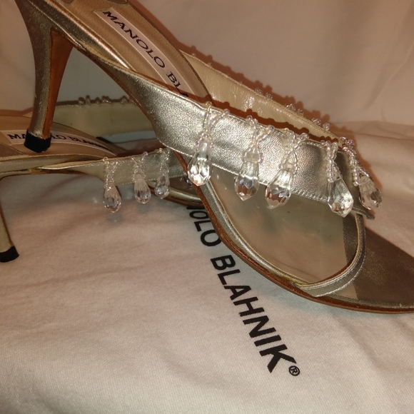 MANOLO BLAHNIK Heels - Picture 6 of 16